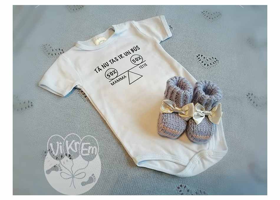 Zīdaiņu bodijkrekliņš 50% mamma, 50% tētis, zilā krāsā, ar īsām piedurknītēm